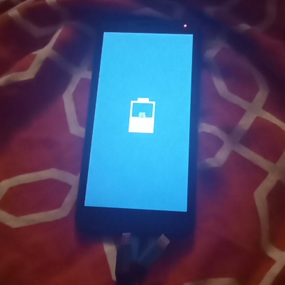 Phone - Picture 3 of 3